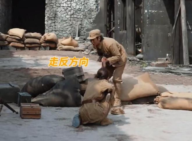 资本一个向左一个向右冰球突破游戏丁真和(图7)