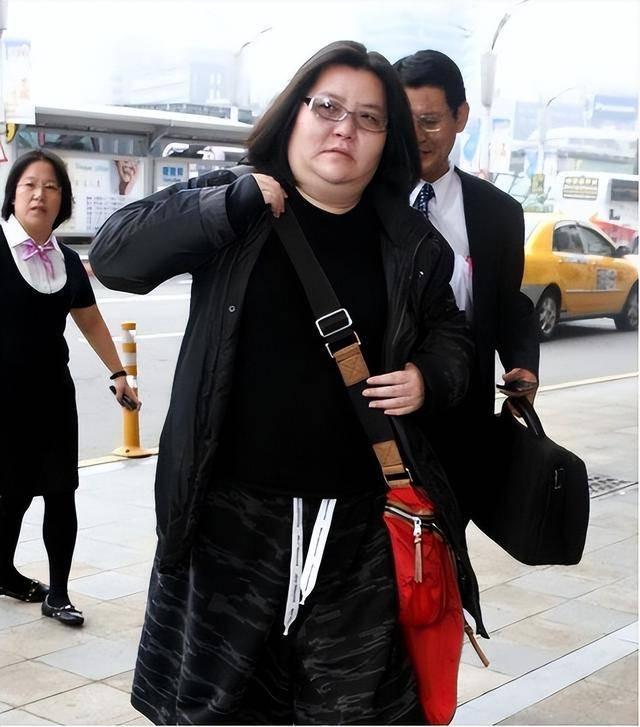 多日无人察觉已发臭王菲前经纪人悼念冰球突破网站台湾男星陈光前家中死亡(图6)